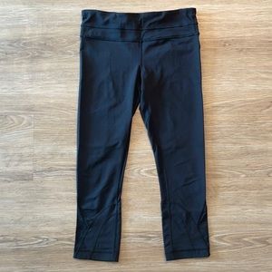 Lululemon Capri Leggings - Like New!